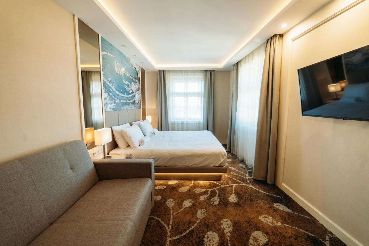 Labashaz Debrecen Bed and Breakfast Εξωτερικό φωτογραφία