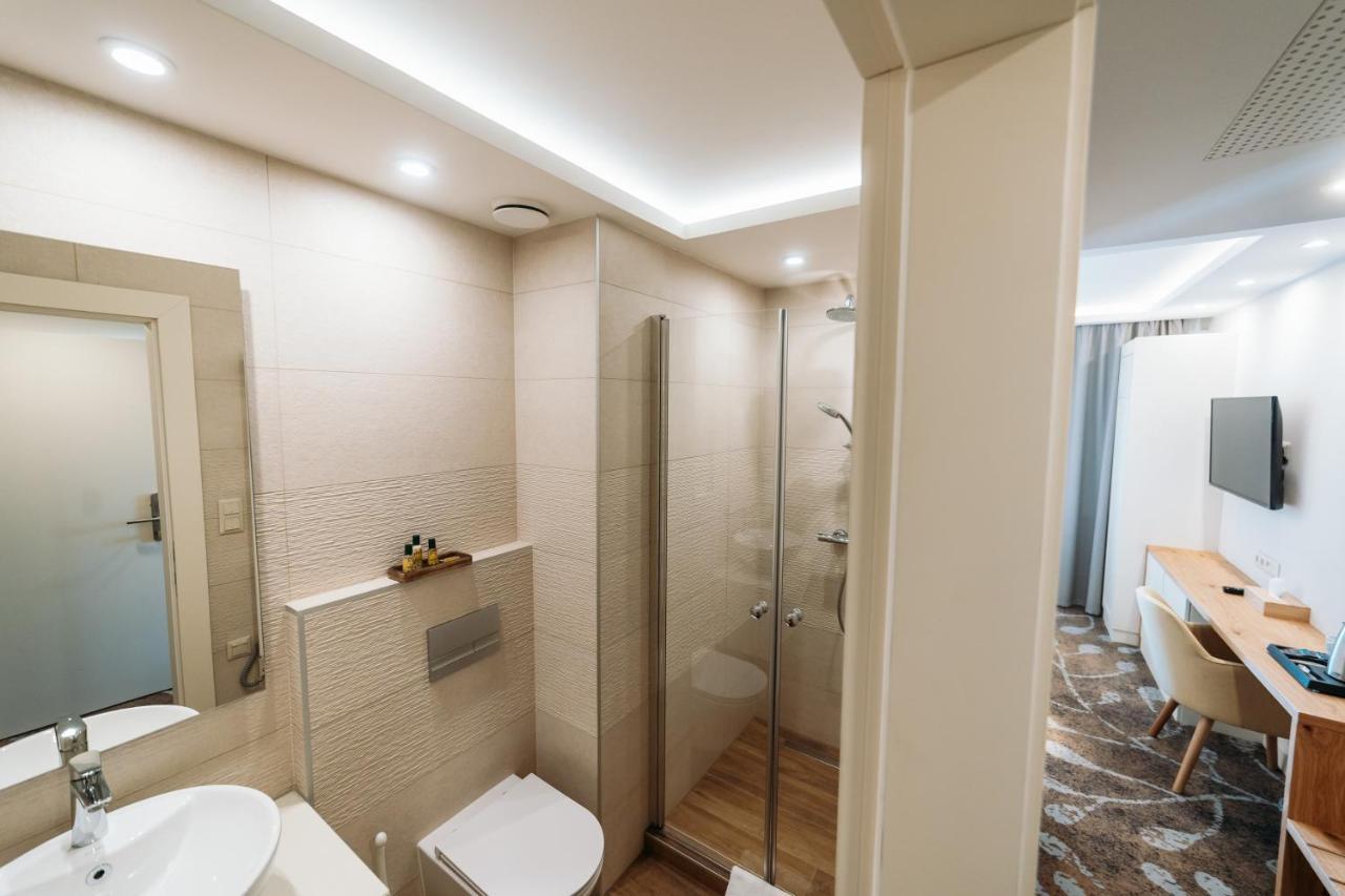 Labashaz Debrecen Bed and Breakfast Εξωτερικό φωτογραφία