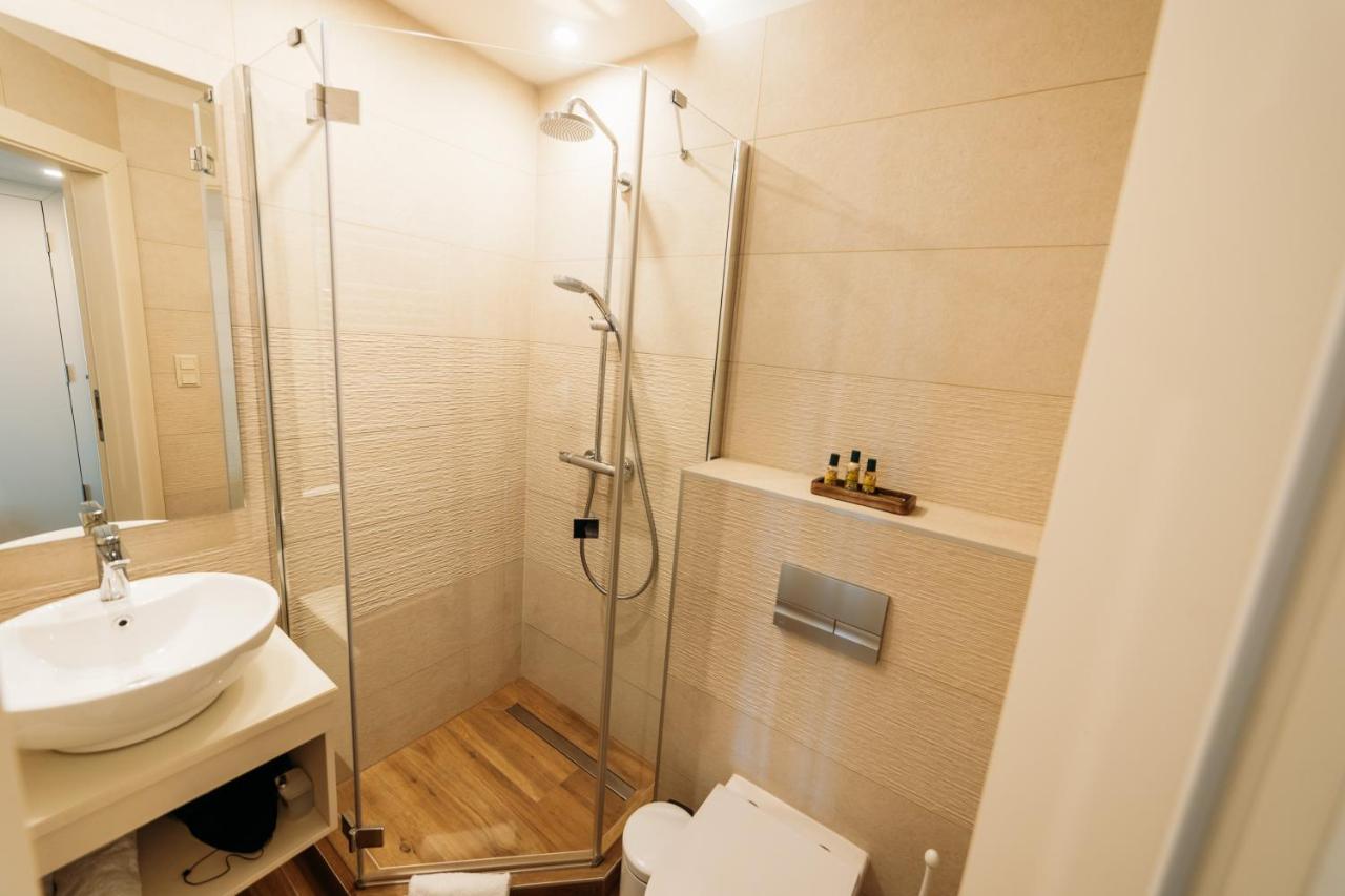 Labashaz Debrecen Bed and Breakfast Εξωτερικό φωτογραφία