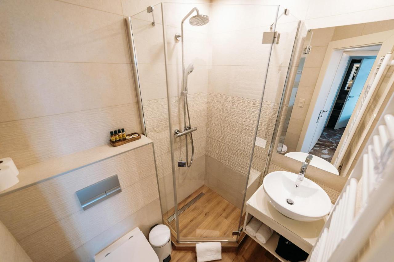 Labashaz Debrecen Bed and Breakfast Εξωτερικό φωτογραφία